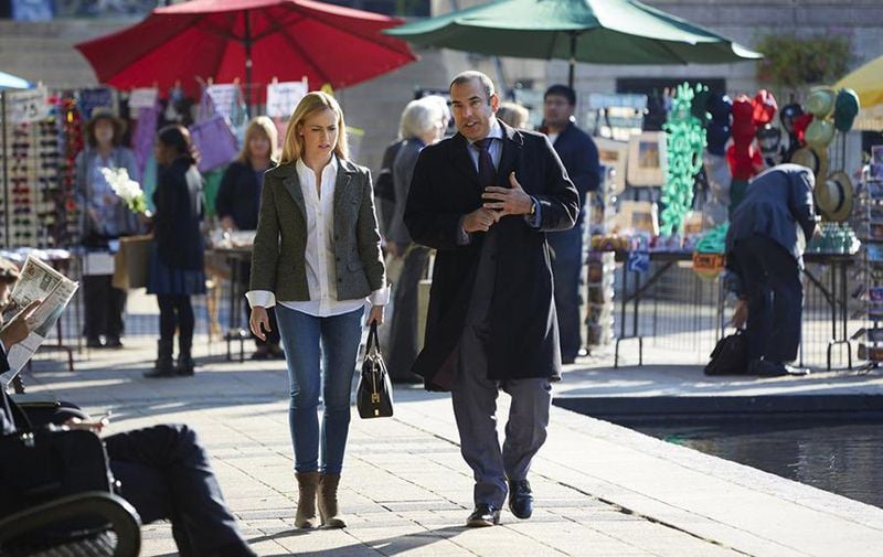 Suits : Foto Rick Hoffman, Amanda Schull