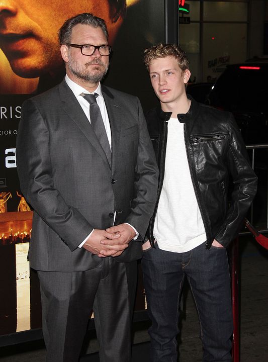 Blackhat (Amenaza en la red) : Cobertura de revista