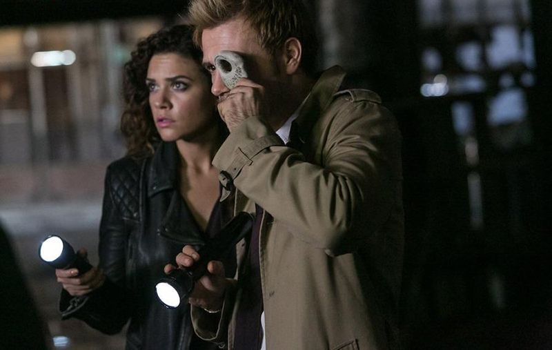 Constantine : Foto Matt Ryan, Angélica Celaya