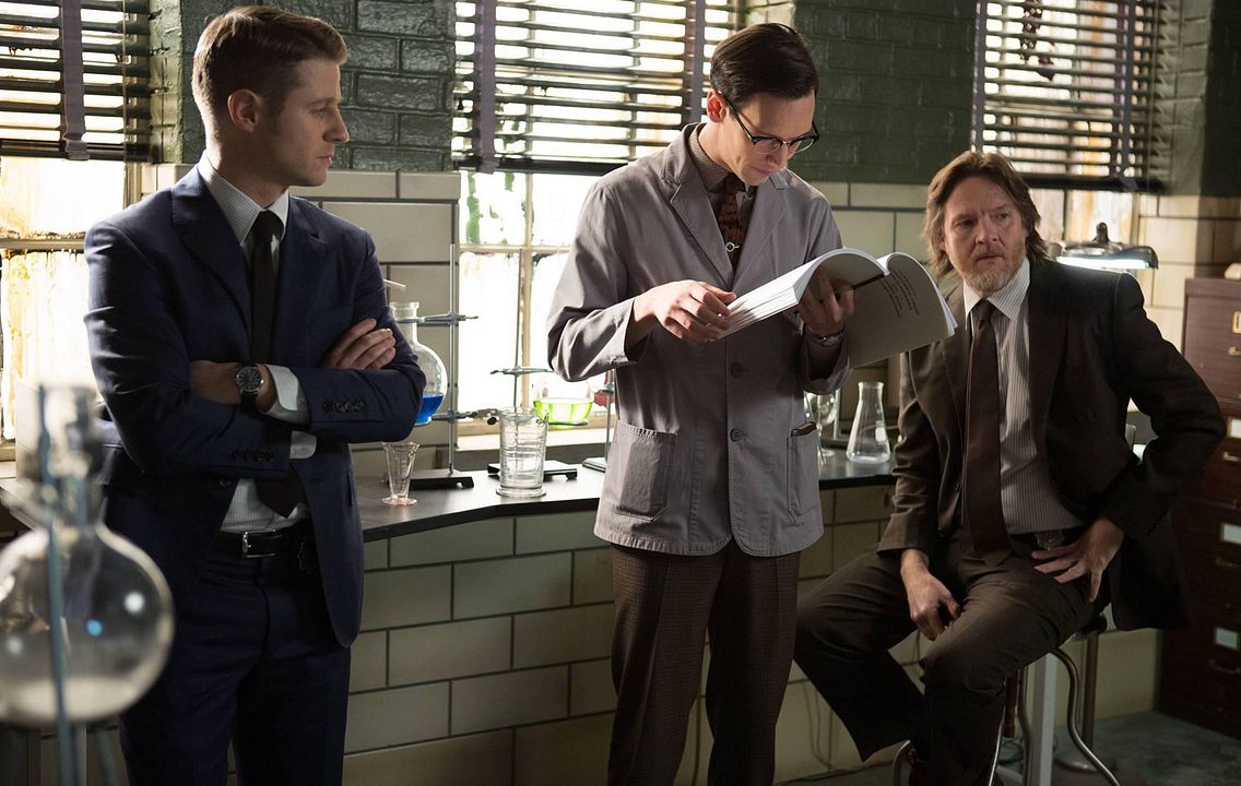 Foto Ben McKenzie, Donal Logue, Cory Michael Smith