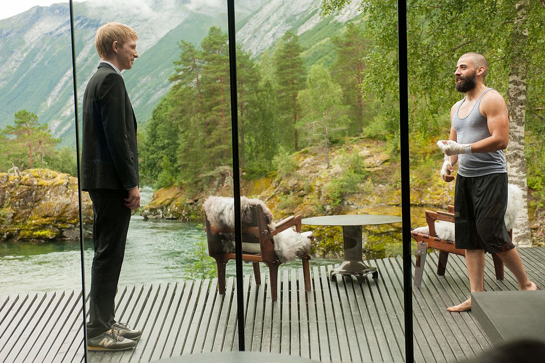Ex Machina : Foto Oscar Isaac, Domhnall Gleeson