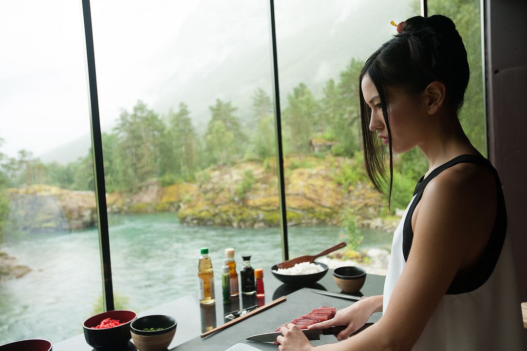 Ex Machina : Foto Sonoya Mizuno