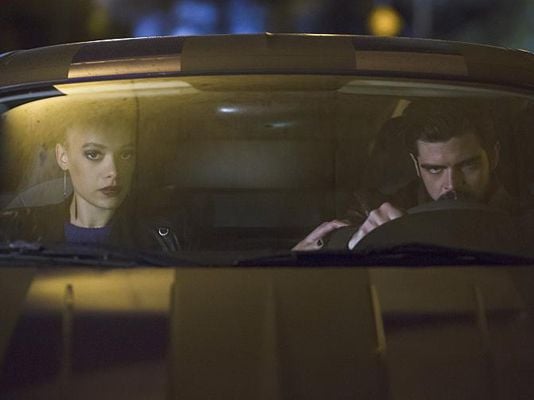 Flash : Foto Britne Oldford