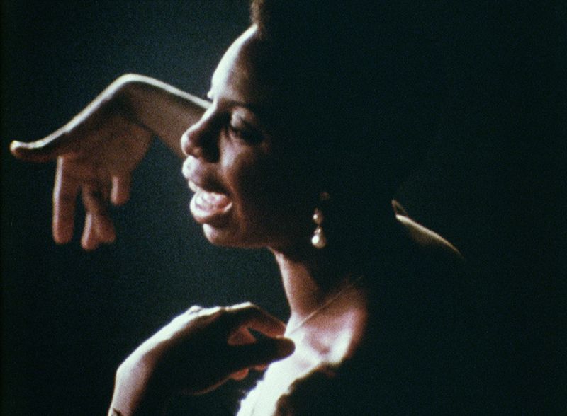 What happened, Miss Simone? : Foto