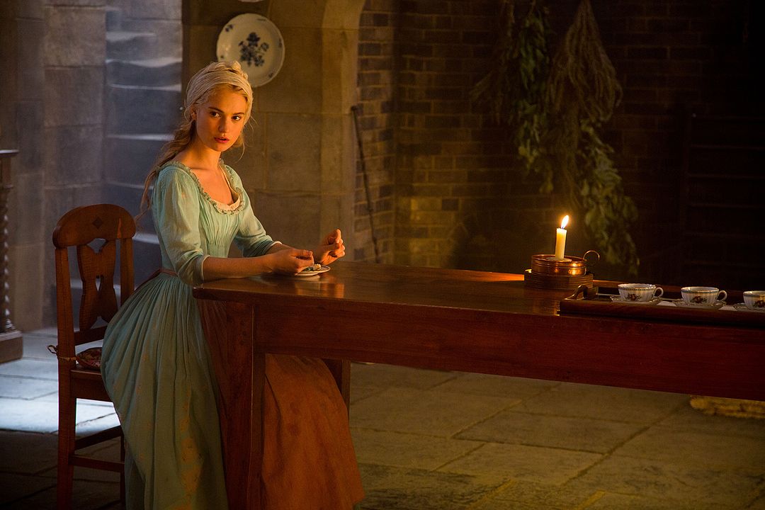 Cenicienta : Foto Lily James