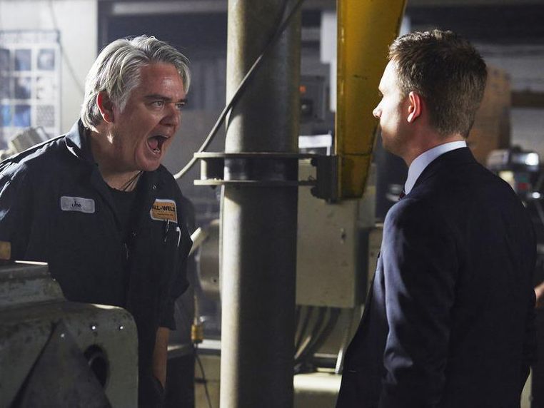Suits : Foto Michael Harney, Patrick J. Adams