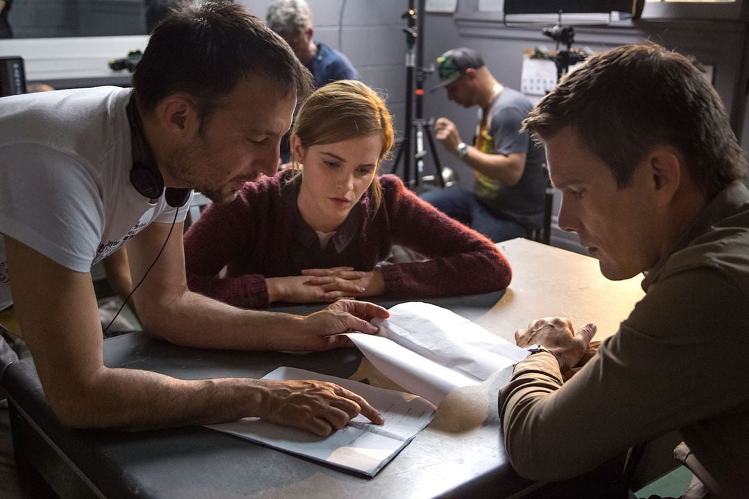 Regresión : Foto Alejandro Amenábar, Ethan Hawke, Emma Watson