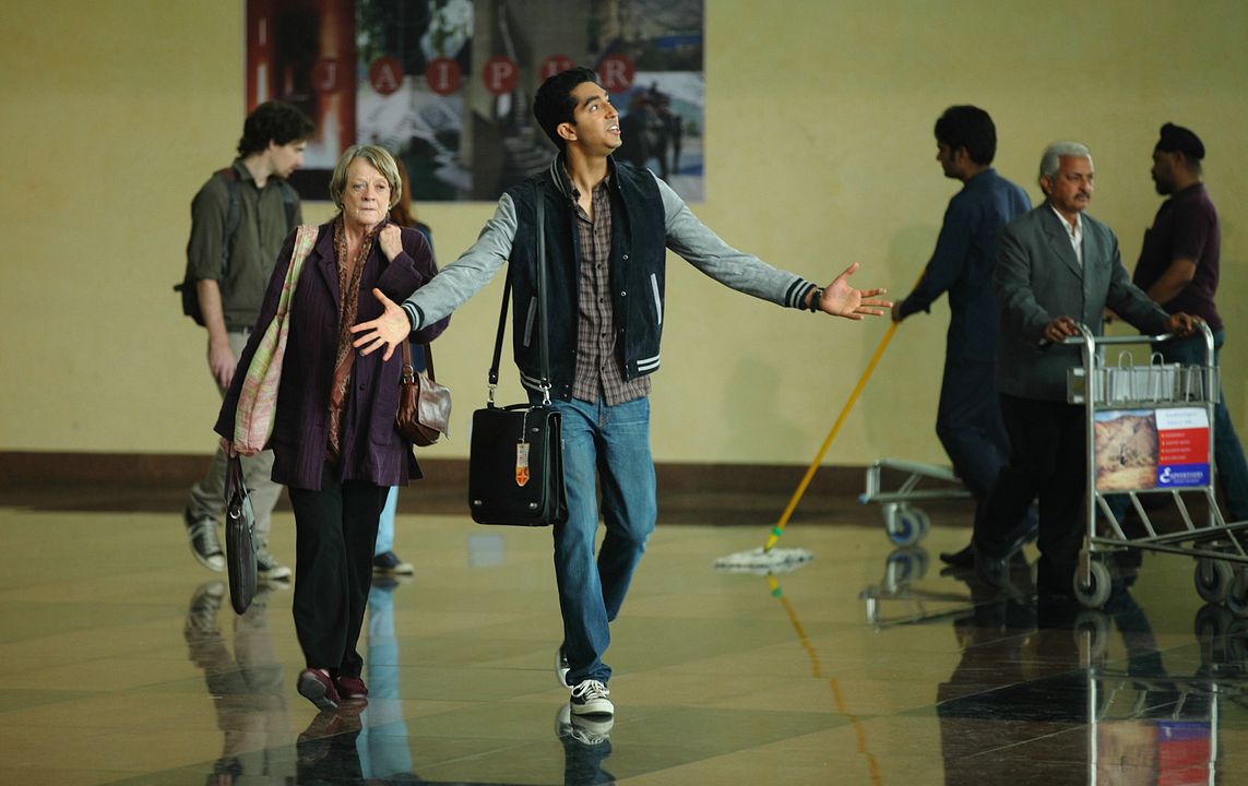 El nuevo exótico Hotel Marigold : Foto Maggie Smith, Dev Patel