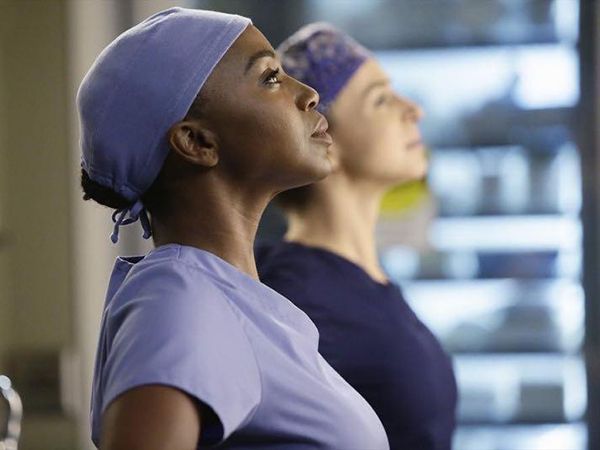 Grey's Anatomy : Foto Caterina Scorsone, Jerrika Hinton