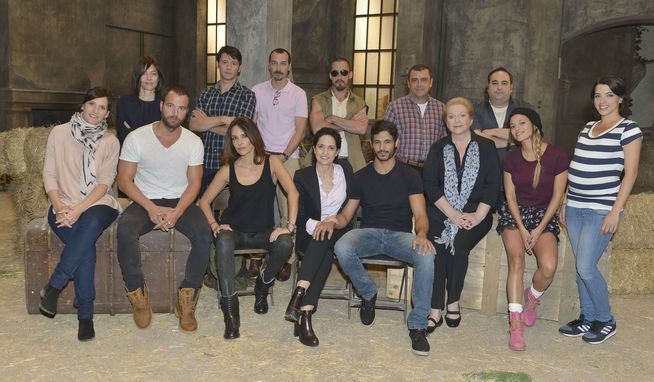 Cobertura de revista Paco Tous, Malena Alterio, Patricia Vico