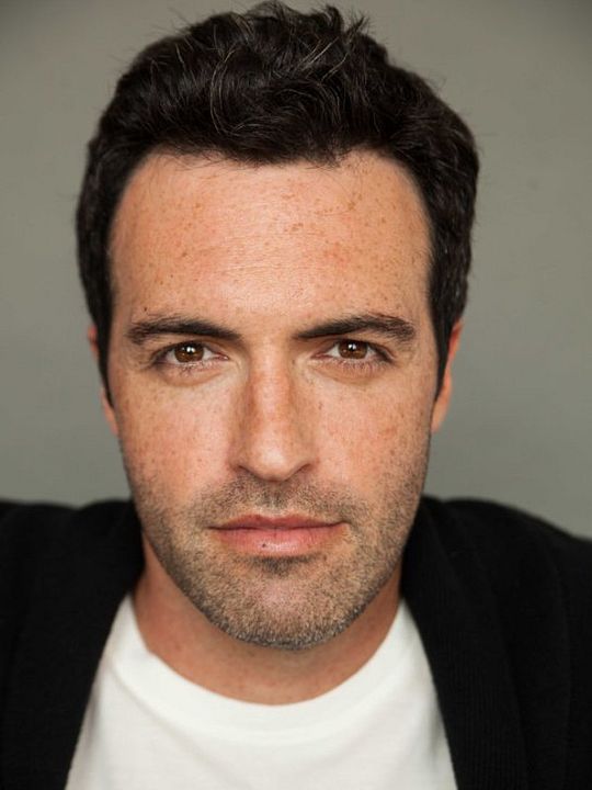 Póster Reid Scott
