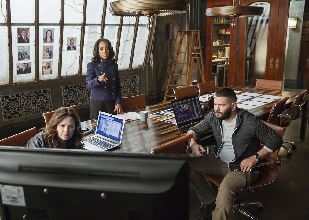 Scandal : Foto Katie Lowes, Guillermo Díaz, Kerry Washington