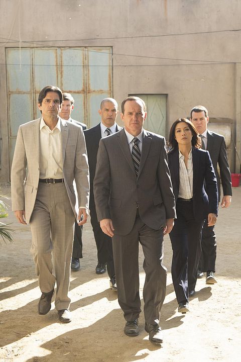 Agentes de S.H.I.E.L.D. : Foto Ming-Na Wen, Clark Gregg