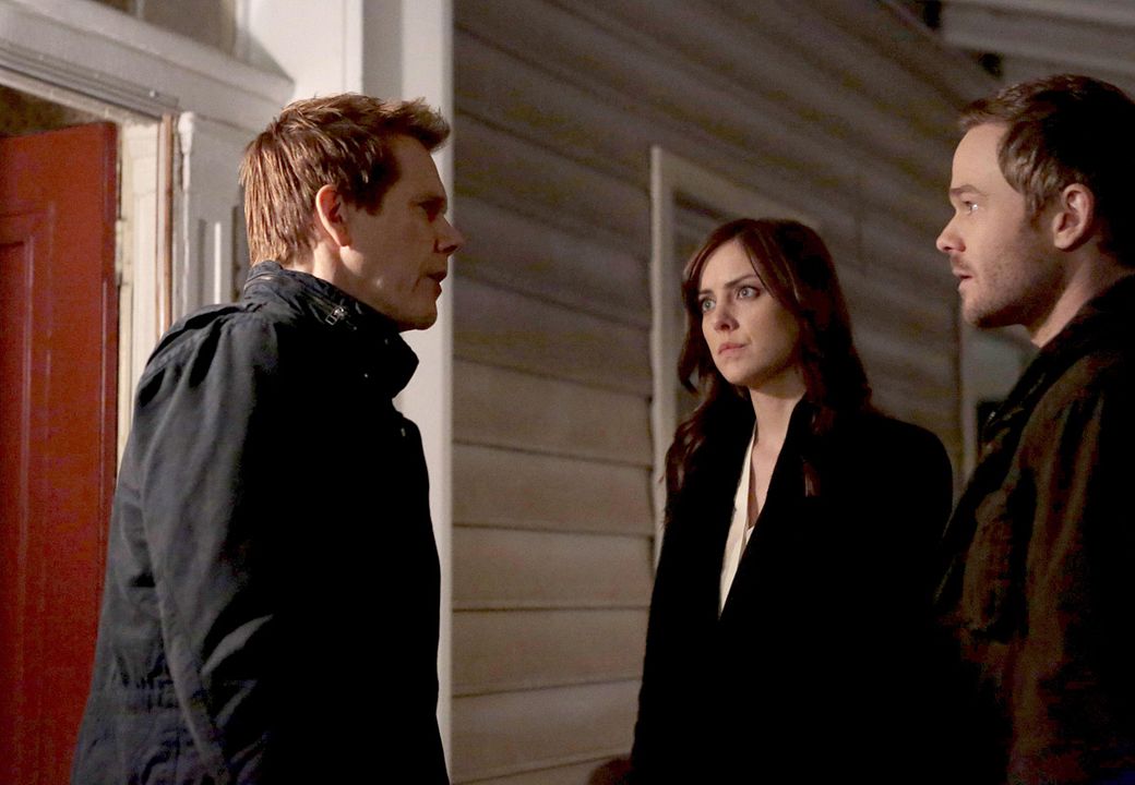 Foto Kevin Bacon, Jessica Stroup, Shawn Ashmore