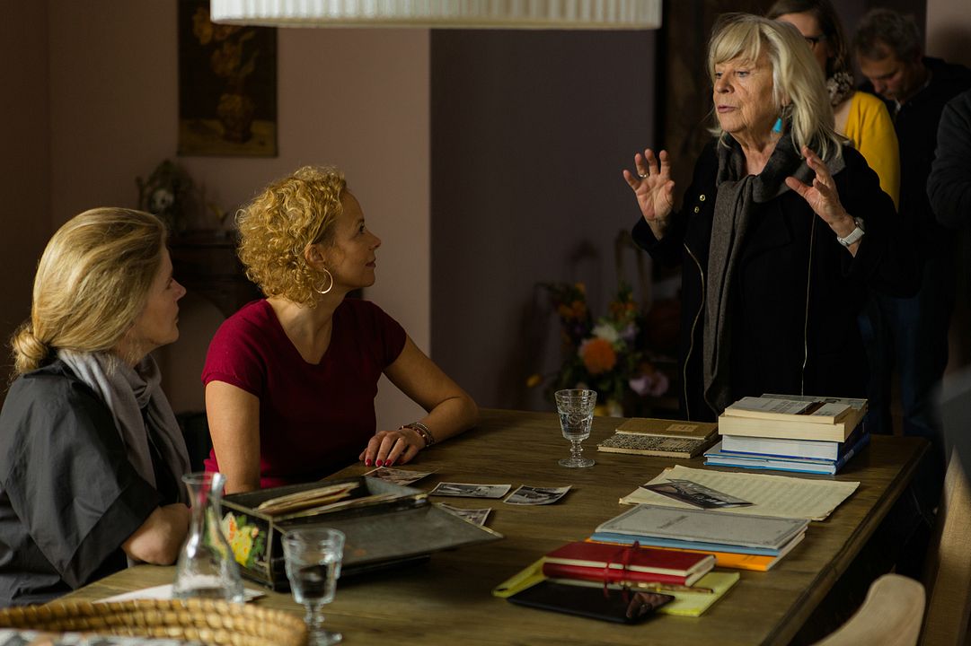 El mundo abandonado : Foto Barbara Sukowa