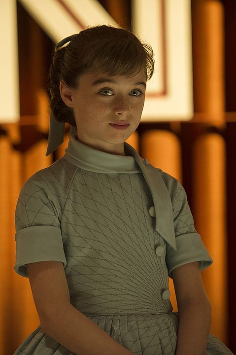 Tomorrowland : Foto Raffey Cassidy