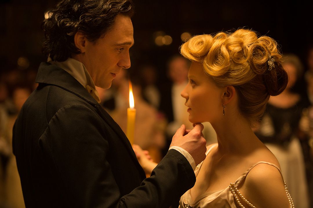 La cumbre escarlata : Foto Mia Wasikowska, Tom Hiddleston