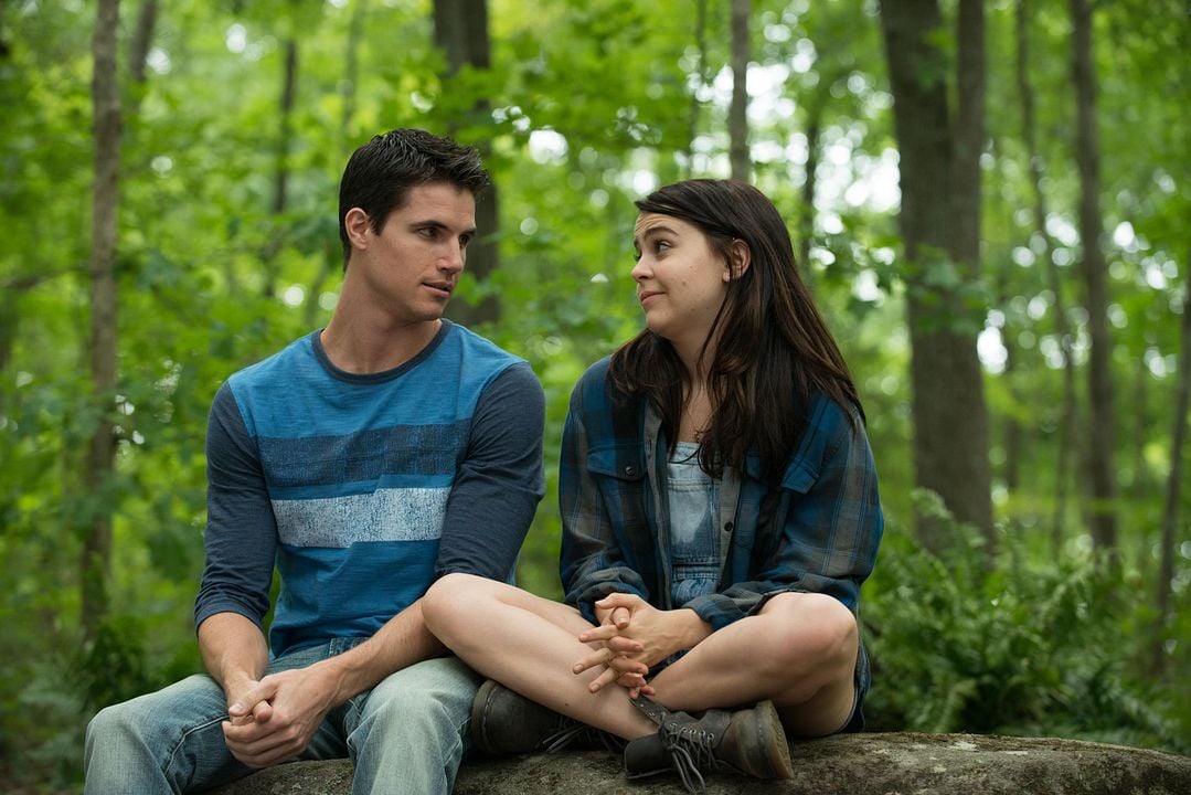 The DUFF : Foto Robbie Amell, Mae Whitman