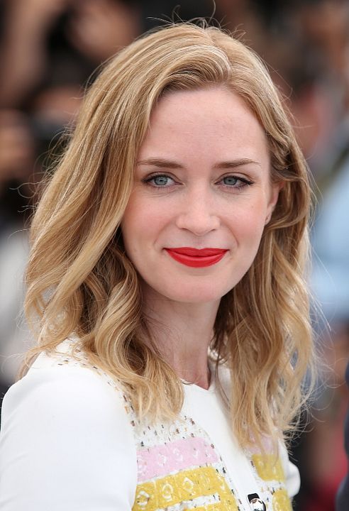 Tierra de nadie : Cobertura de revista Emily Blunt