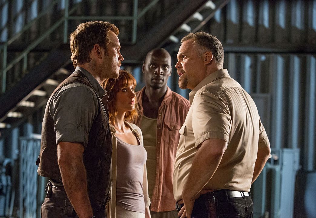 Jurassic World : Foto Chris Pratt, Vincent D'Onofrio, Omar Sy, Bryce Dallas Howard