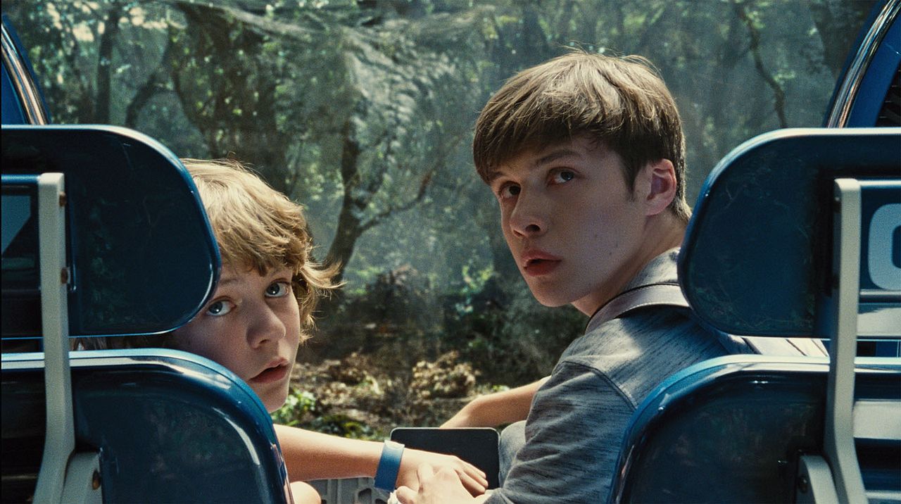 Jurassic World : Foto Ty Simpkins, Nick Robinson