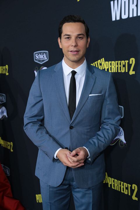 Dando la nota: Aún más alto : Foto Skylar Astin