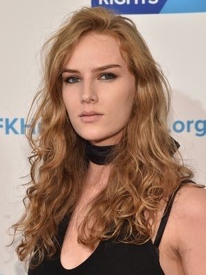 Póster Charlotte Kirk