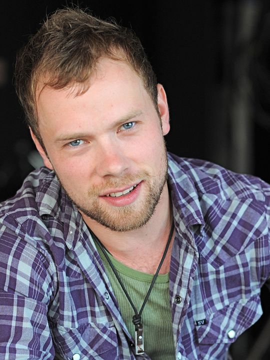 Póster Brendan Fletcher