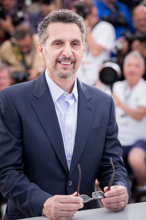 Cobertura de revista John Turturro