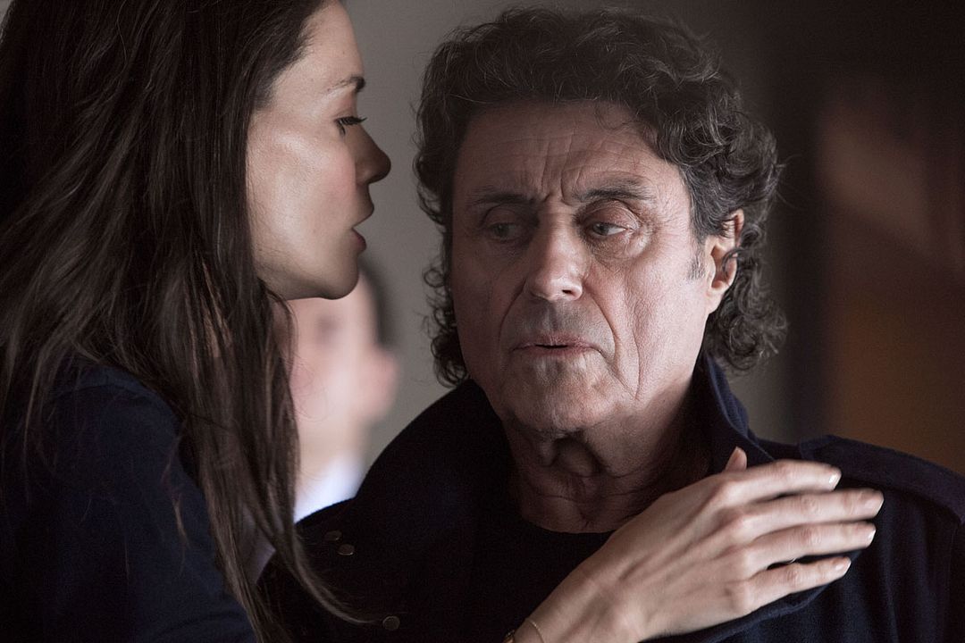 Ray Donovan : Foto Katie Holmes, Ian McShane