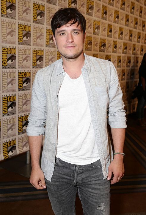Los juegos del hambre: Sinsajo - Parte 2 : Cobertura de revista Josh Hutcherson