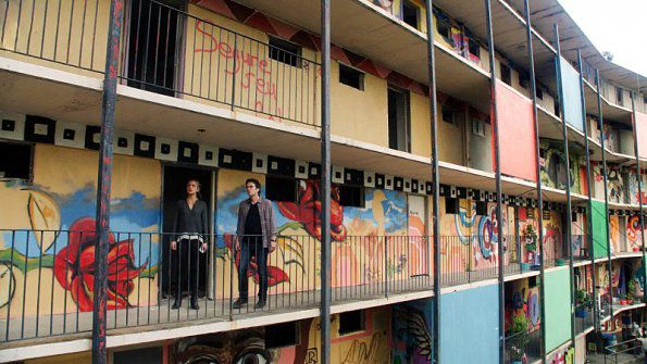 Foto Nora Arnezeder, Billy Burke