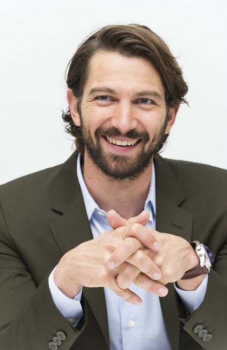 Cobertura de revista Michiel Huisman