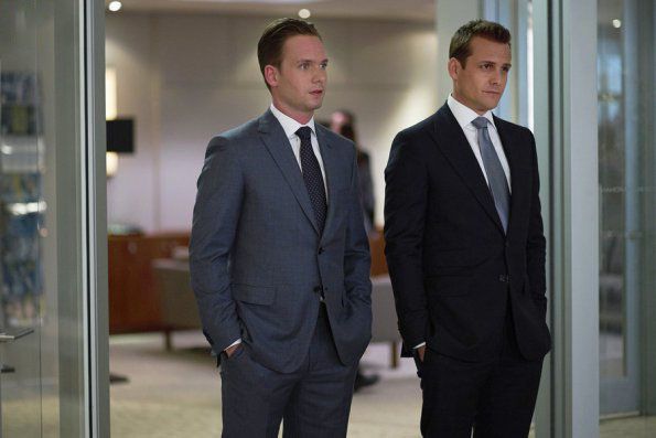 Suits : Foto Patrick J. Adams, Gabriel Macht