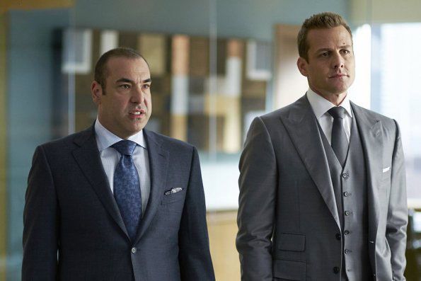 Suits : Foto Gabriel Macht, Rick Hoffman