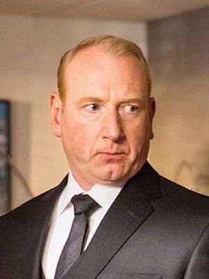 Póster Adrian Scarborough