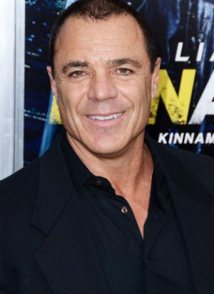 Póster John Cenatiempo