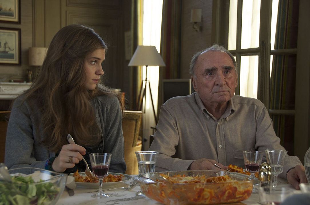 La estudiante y el Sr. Henri : Foto Noémie Schmidt