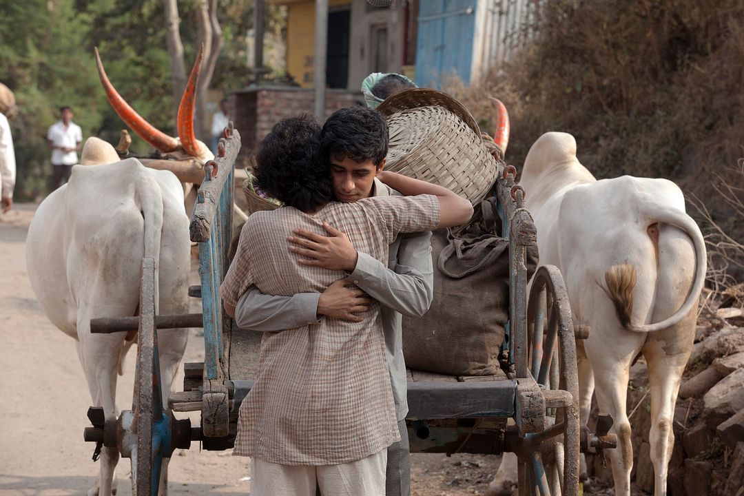 Foto Tony Revolori, Suraj Sharma