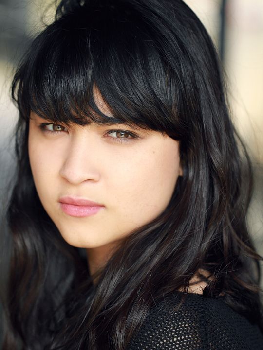 Póster Isabella Laughland