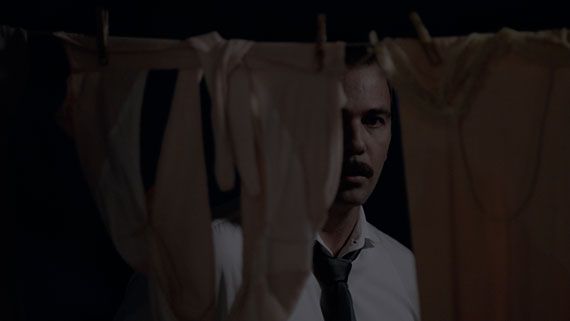 No One Love Anyone… For More Than Two Years : Foto