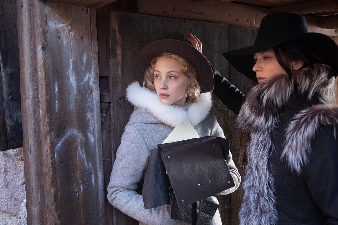 Reina Cristina : Foto Sarah Gadon