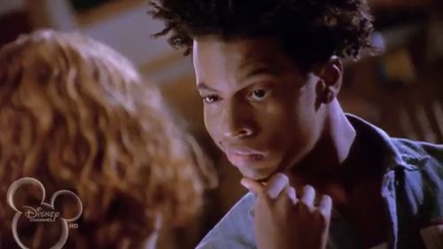 No mires bajo la cama : Foto