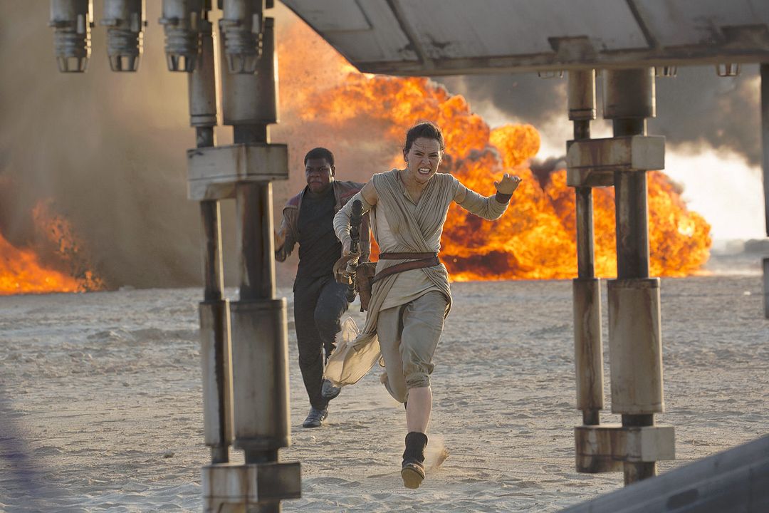 Star Wars: El despertar de la Fuerza : Foto John Boyega, Daisy Ridley