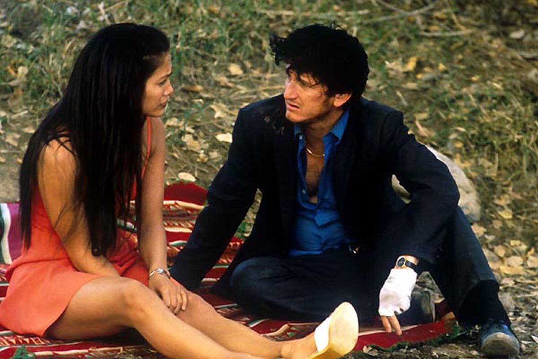 Camino sin retorno : Foto Sean Penn, Jennifer Lopez, Oliver Stone