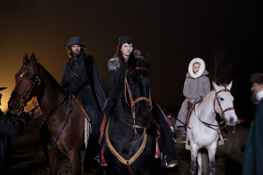 Reina Cristina : Foto Sarah Gadon