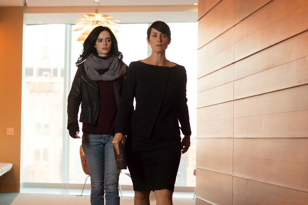 Foto Krysten Ritter, Carrie-Anne Moss