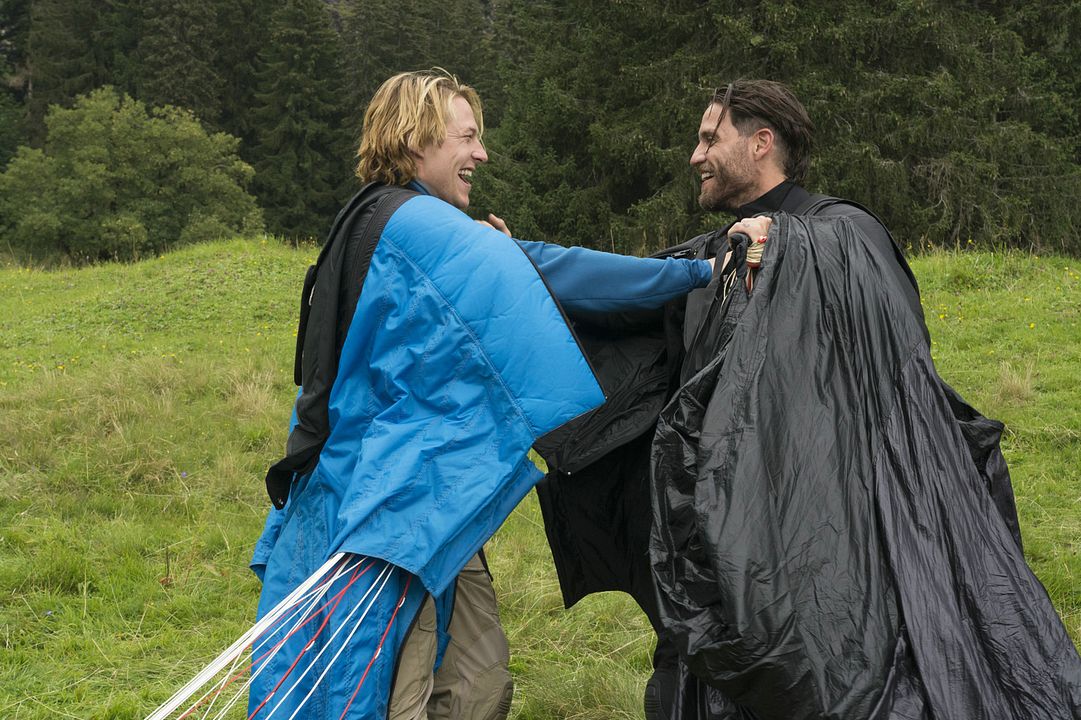 Point Break (Sin límites) : Foto Édgar Ramírez, Luke Bracey