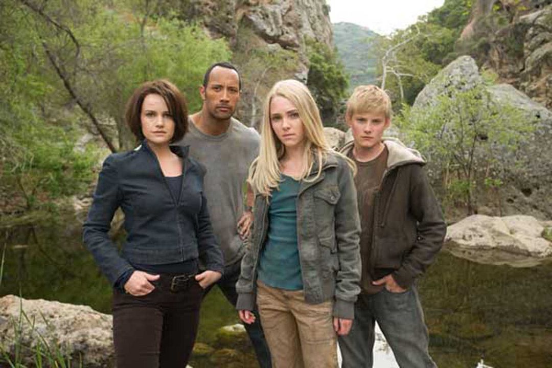 La montaña embrujada : Foto Carla Gugino, AnnaSophia Robb, Alexander Ludwig, Dwayne Johnson