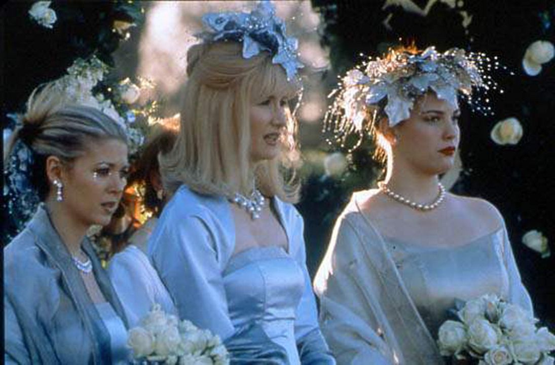 Foto Liv Tyler, Tara Reid, Laura Dern